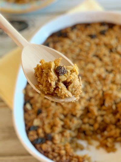 I baked it the night before and reheated individual servings in the microwave the next morning. Heart-Healthy Oatmeal Raisin Breakfast Casserole Bake