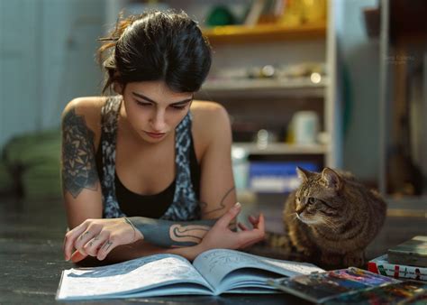 Women Tattoo Girl Read Book Cat 4k 5k 8k Hd