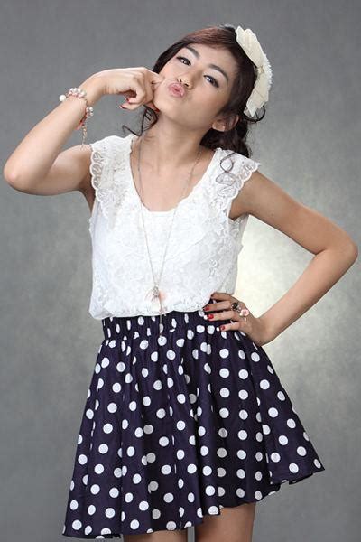 Yonn Waddy Myanmar Cute Teenage Model Girl