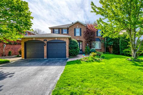 1257 Windrush Dr, Oakville, Ontario L6M1V2 Sold History | HouseSigma