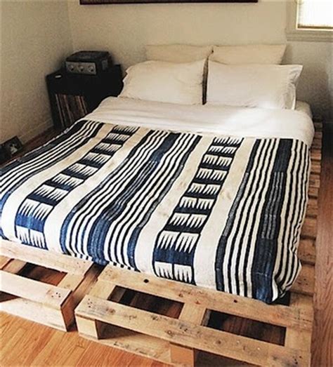 13 Inexpensive Wooden Pallet Bed Frame 101 Pallets