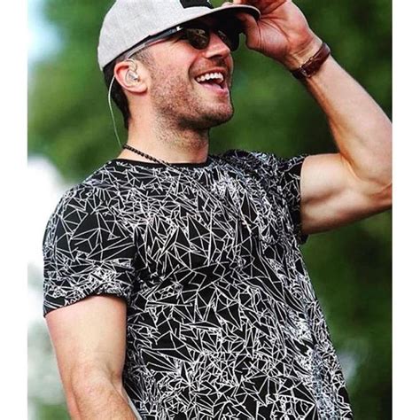 Instagram Photo By Sam Lowry Hunt • Apr 15 2016 At 1 39pm Utc Sam Hunt Hot Country Singers