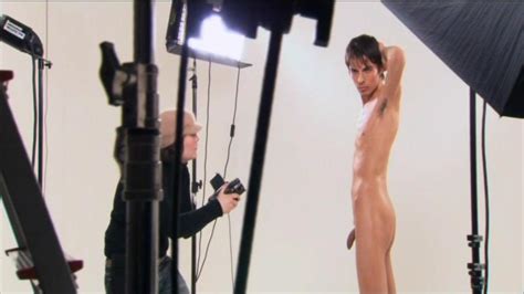 Ansel Elgort Naked In Deleted Scene Naked Male Celebrities