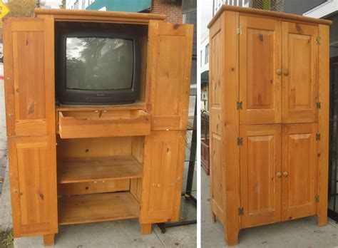 Your price for this item is $ 189.99. UHURU FURNITURE & COLLECTIBLES: SOLD - Pine TV Armoire - $60