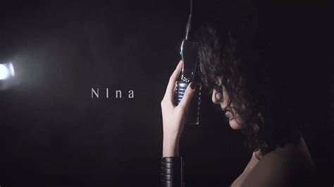 Nina Musique Torna Con Look At Yourself La Critica