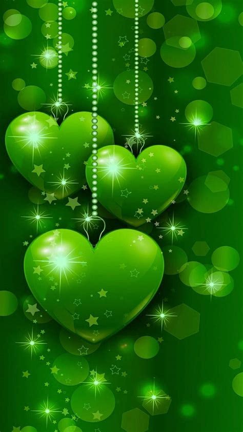 Download Green Heart Hanging Wallpaper