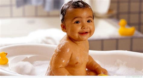 Cute Baby Smiling In Bath Tub Desi Comments