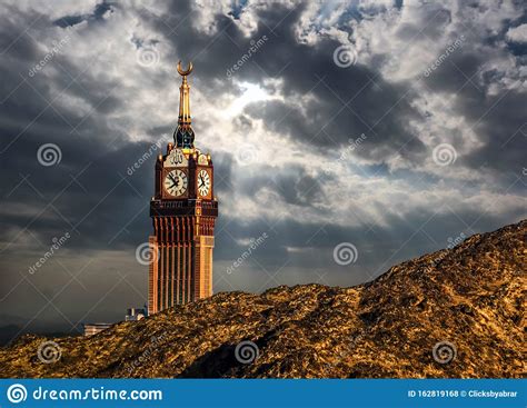 Guests can enjoy a secretarial service, meeting rooms with a. Abraj Al Bait Royal Clock Tower Makkah In Mecca, Saudi ...