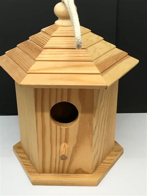 Small Unfinished Wooden Birdhouse 8 By 6 By 6 Inches Diy Project T