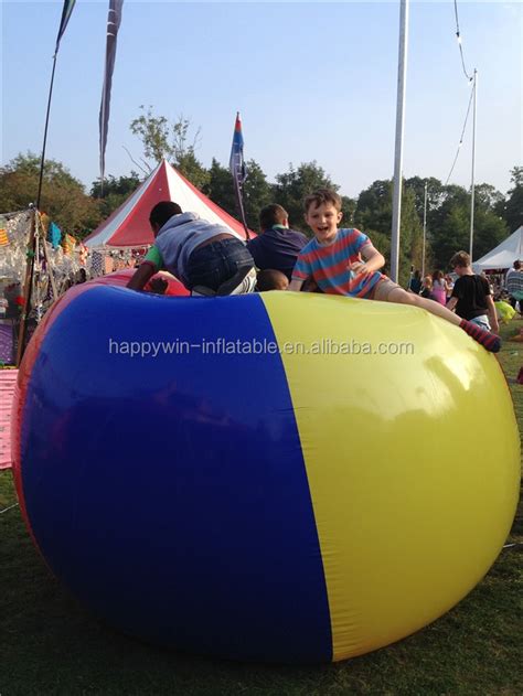 Hot Sale Inflatable Rainbow Beach Ballgiant Inflatable Beach Balloon