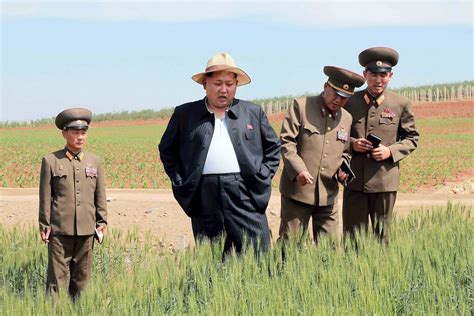 kim.dzɔŋ.ɯn;a born 8 january 1983 or 1984) is a north korean politician. Kim Jong Un - Irish Mirror Online