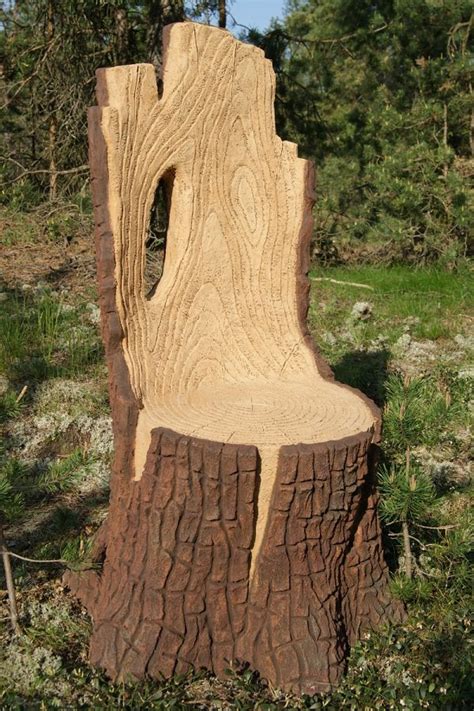 Decorate Your Garden With Tree Stumps In An Amazing Way