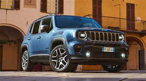 jeep announces fully electric models   suv segment