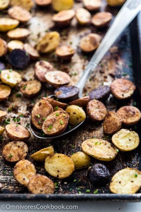 Five Spice And Garlic Roasted Potatoes Omnivores Cookbook