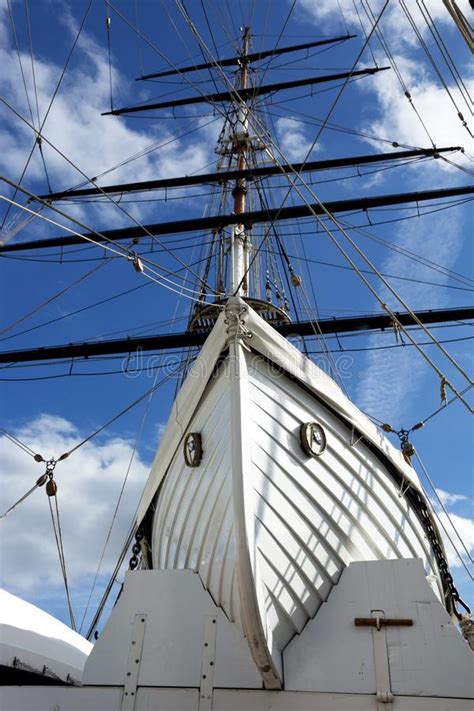 Old Sailing Ship Mast Equipment Stock Image Image Of Cruise