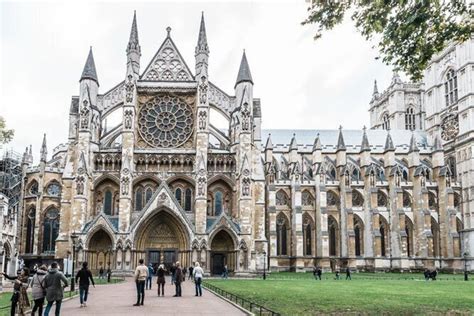 Westminster Abbey And The Houses Of Parliament Tour In London