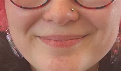 i just got my nose pierced two days ago it s formed like a snot ring around the part in my nose