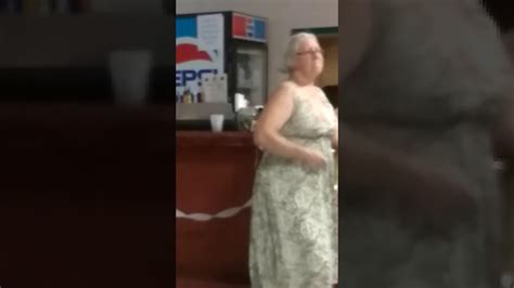 dancing grandma 💃💃 youtube