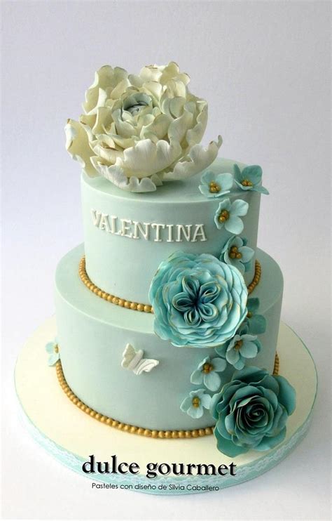 Tiffany Blue And Gold Cake By Silvia Caballero Cakesdecor