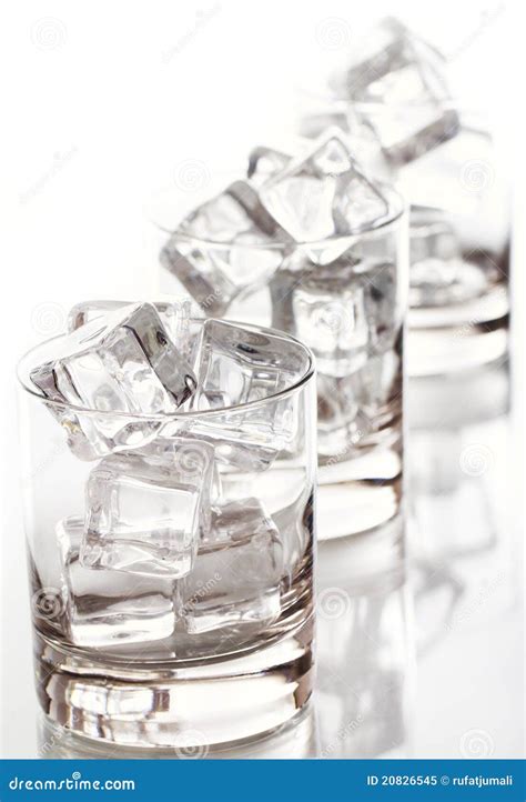 Glass Filled With Ice Cubes Stock Image Image Of Clean Cold 20826545
