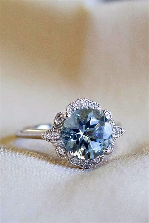 Personalise your love with your dream engagement ring. 27 Aquamarine Engagement Rings For Romantic Girls | Oh So ...