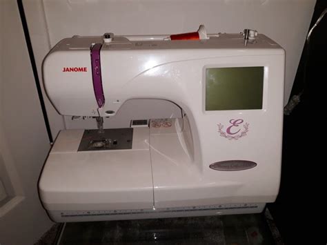 Janome Memory Craft 350e Computerised Embroidery Machine In