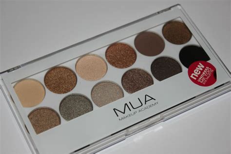 Mua Undress Me Too Palette Review The Sunday Girl