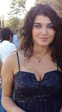 Yeşilçam güzeli bahar öztan son halini paylaştı! Picture of Aslihan Guner