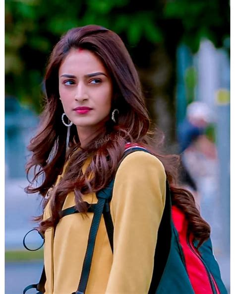 Image May Contain One Or More People Swag Babe Erica Fernandes Stylish Sarees Perfect Skin