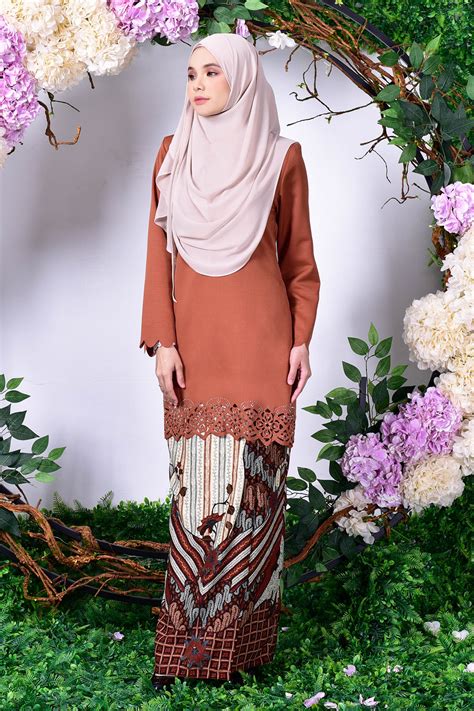 Baju Kurung Batik Lasercut Fareha Brown Muslimahclothingcom