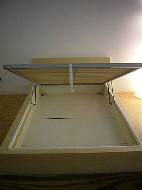 Sometimes you've got to get a little bit creative. DIY Lift Top Storage Bed | Your Projects@OBN