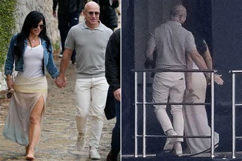 Jeff Bezos Gives Lauren Sánchez A Pat On The Butt During Vacation In