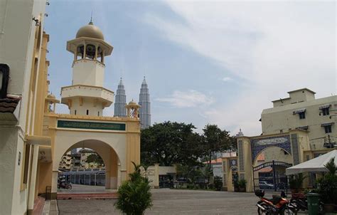 It was opened in 1909.it's design was an. Masjid Jamek Kampung Baru - Kuala Lumpur