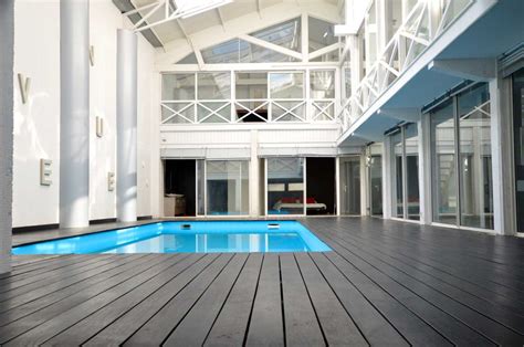 Loft Avec Piscine Intérieur à Vendre à Bordeaux