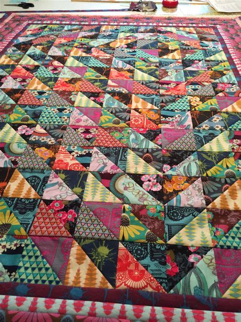 Pin By Mary Waldrup On Anna Maria Horner Modern Quilts Quilt