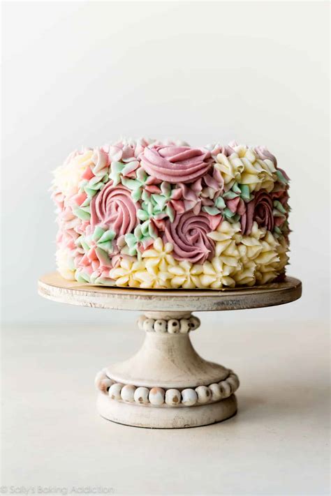 6 Inch Birthday Cake With Easy Buttercream Flowers Sallys Baking