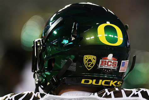 Oregon Strength Coach Suspended After Players Hospitalized