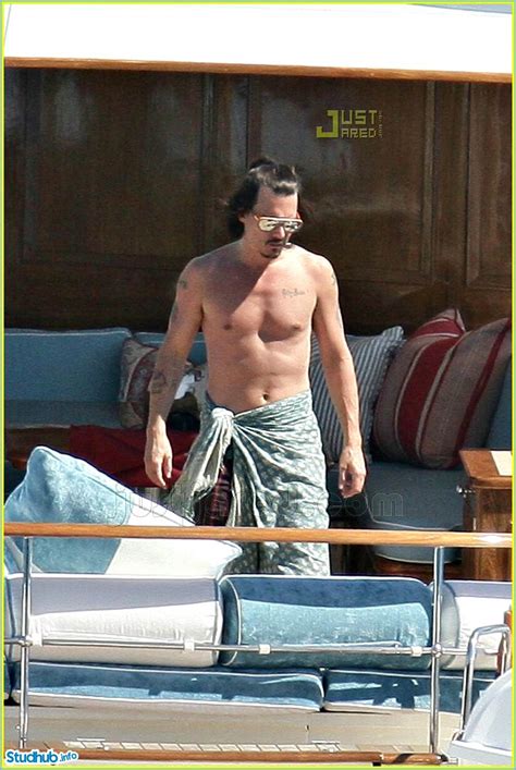 Johnny Depp Flashes Cock Through Shorts Naked Male Celebrities