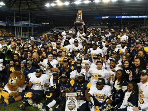 Division Ii Football Championship Texas Aandm Commerce Wins First Dii