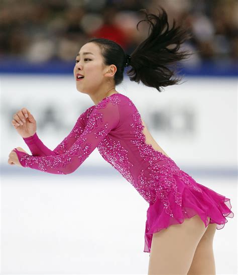 Mao Asada Performs During The Women S Short Program At The Nhk Trophy In Nagano Japan On Nov