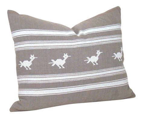 Handwoven Guatemalan Roadrunner Pillow Cover on Chairish.com | Accent throw pillows, Pillows ...