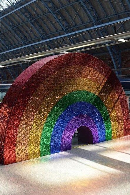 Beautiful Rainbow Sequin Arch In 2020 Sequin Wall Wall Backdrops
