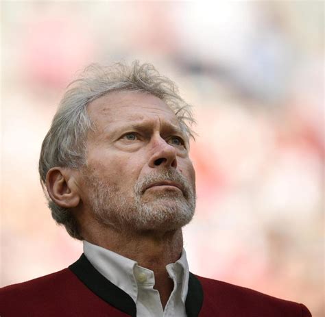 Paul Breitner: „Hoeneß hat einen Fehler eingeräumt? Na bravo!“ - WELT