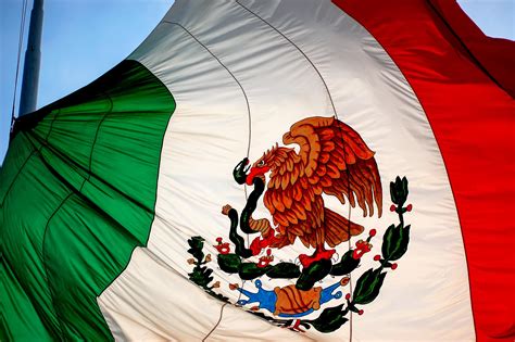 The Mexican Flag Pics