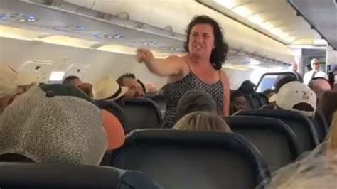 spirit airlines passenger meltdown goes viral gold coast bulletin