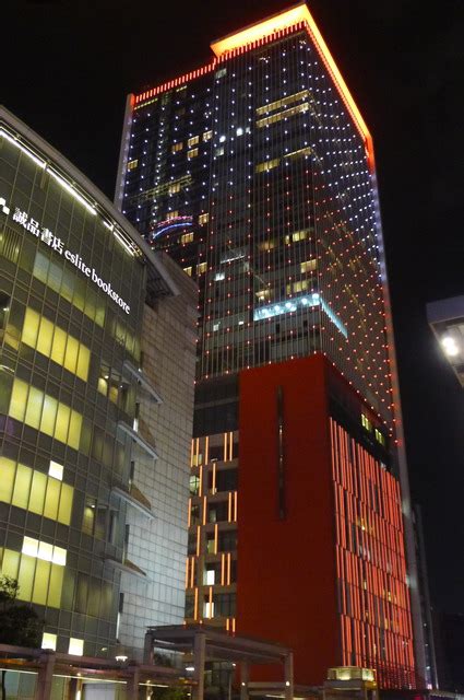 复 制 成 功 打 开 微 信. 信義計劃區的夜景~信義計劃區名宅豪宅租售專家0935-728039孫素雯＠品味生活~~名宅店面商辦的專家~孫素雯TINA ...