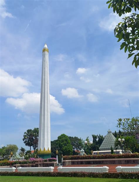 Monumen Tugu Pahlawan Dan Museum Sepuluh Nopember Surabaya Ulasan