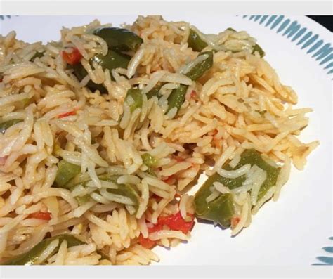 Simple Tomato Rice Recipe With Green Bell Pepper And Spices One Pot