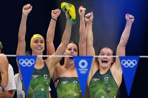 Olympics Swimming Australia Win Womens 4x100m Medley Relay Gold Metro Us