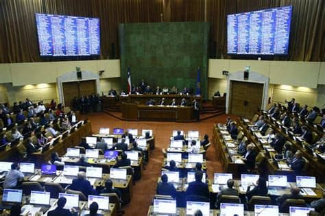 Sitio oficial de la honorable cámara de diputados de chile, organismo encargado por la constitución política de la elaboración de las leyes en conjunto con el gobierno y el senado. GOBIERNO ANUNCIA LEY PARA REDUCIR NÚMERO DE PARLAMENTARIOS ...